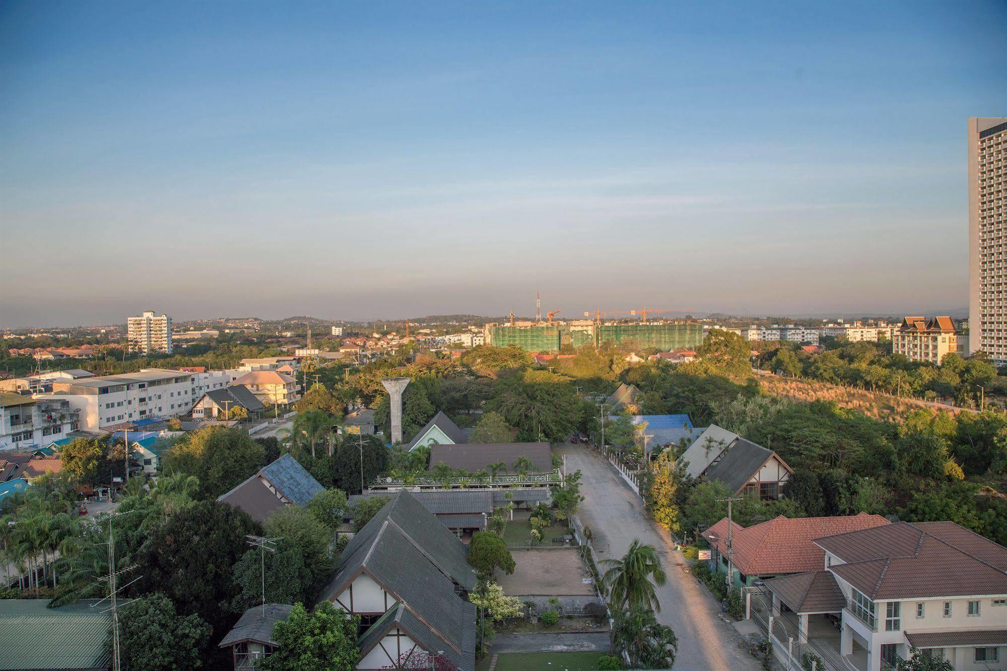 R-Con Rest Sea Hotel Pattaya ภายนอก รูปภาพ
