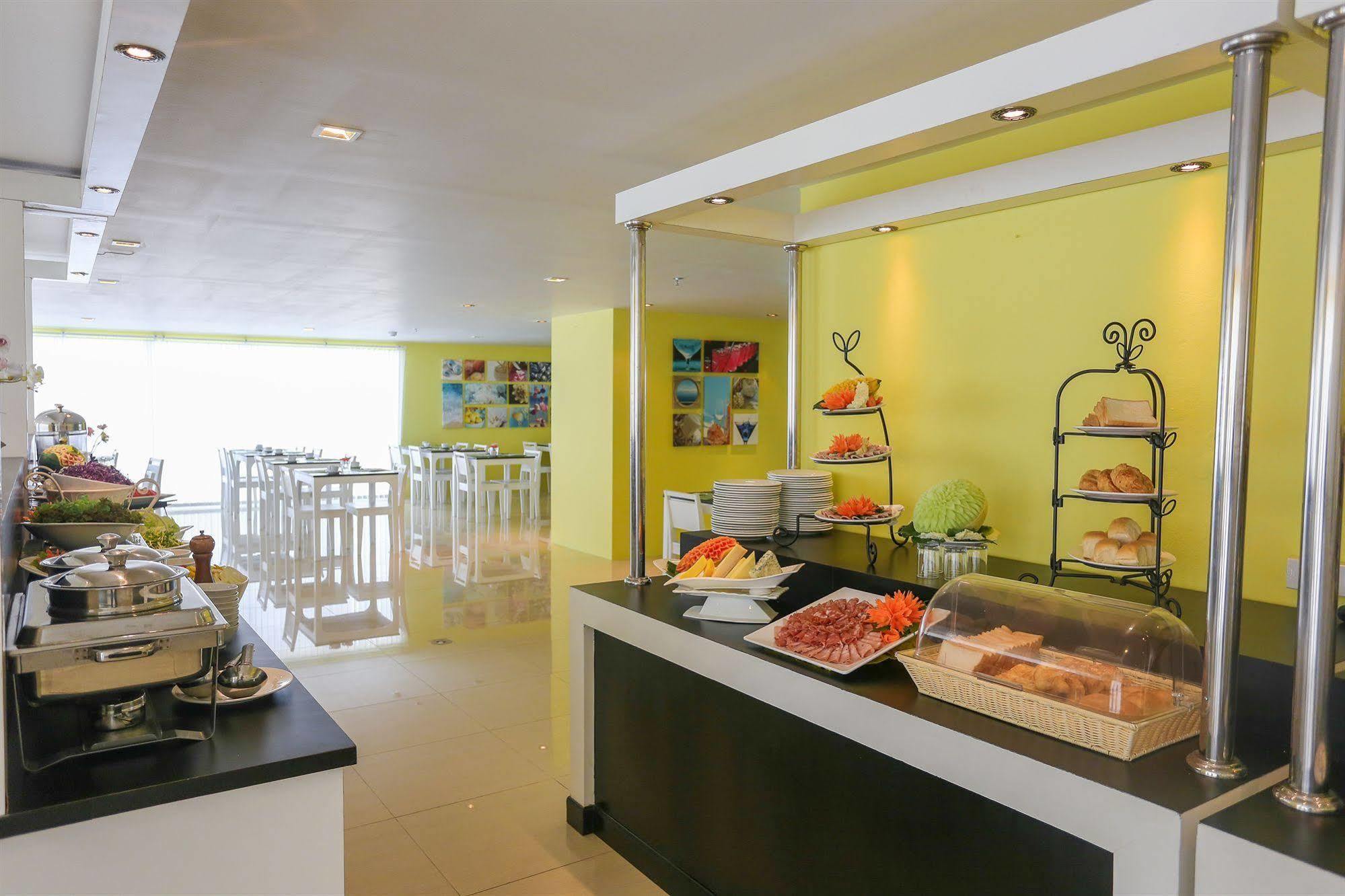 R-Con Rest Sea Hotel Pattaya ภายนอก รูปภาพ
