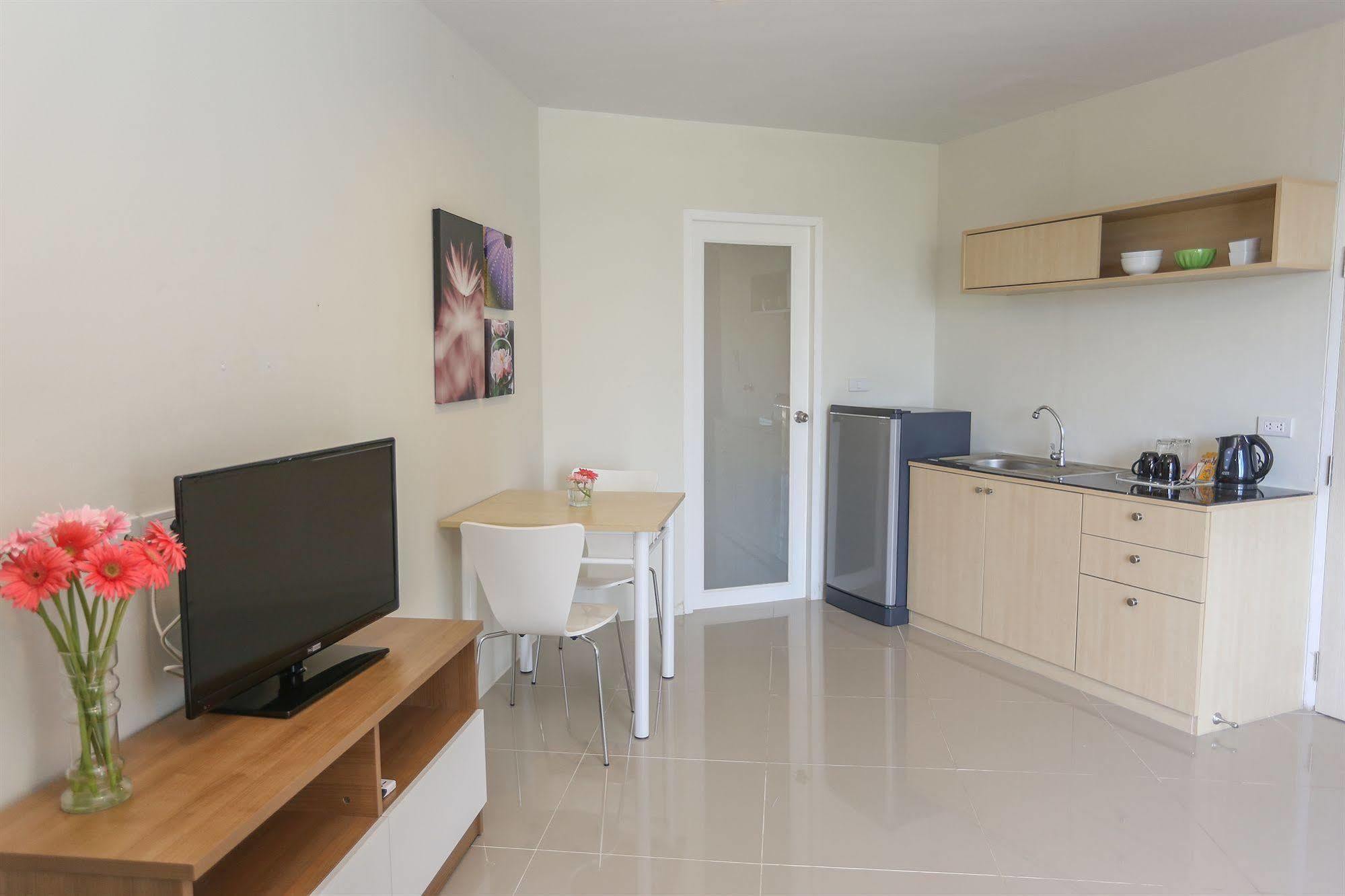 R-Con Rest Sea Hotel Pattaya ภายนอก รูปภาพ